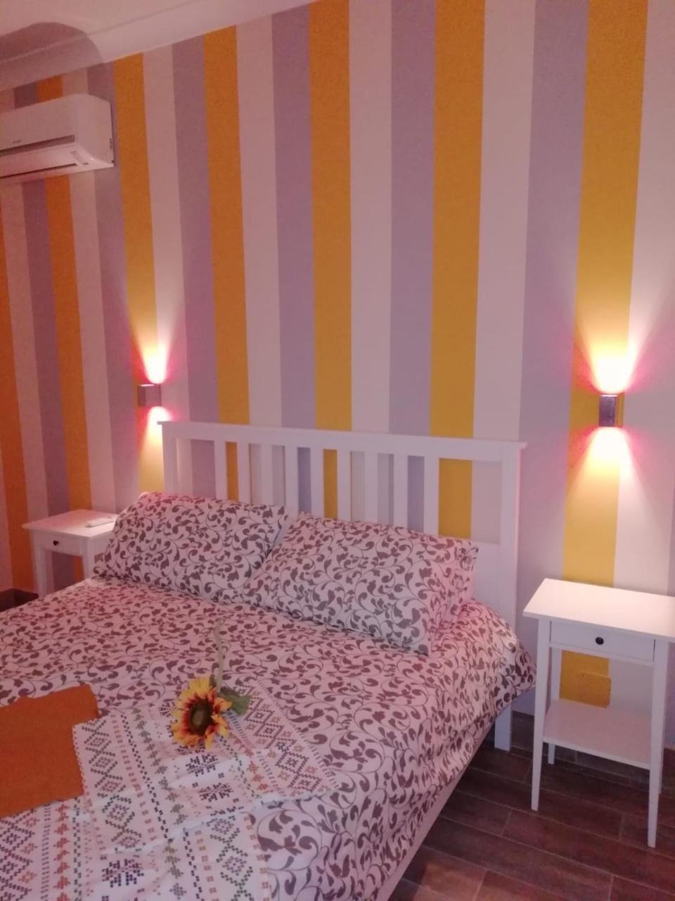 Le Donne Di Giannino Bed & Breakfast Rende Bagian luar foto
